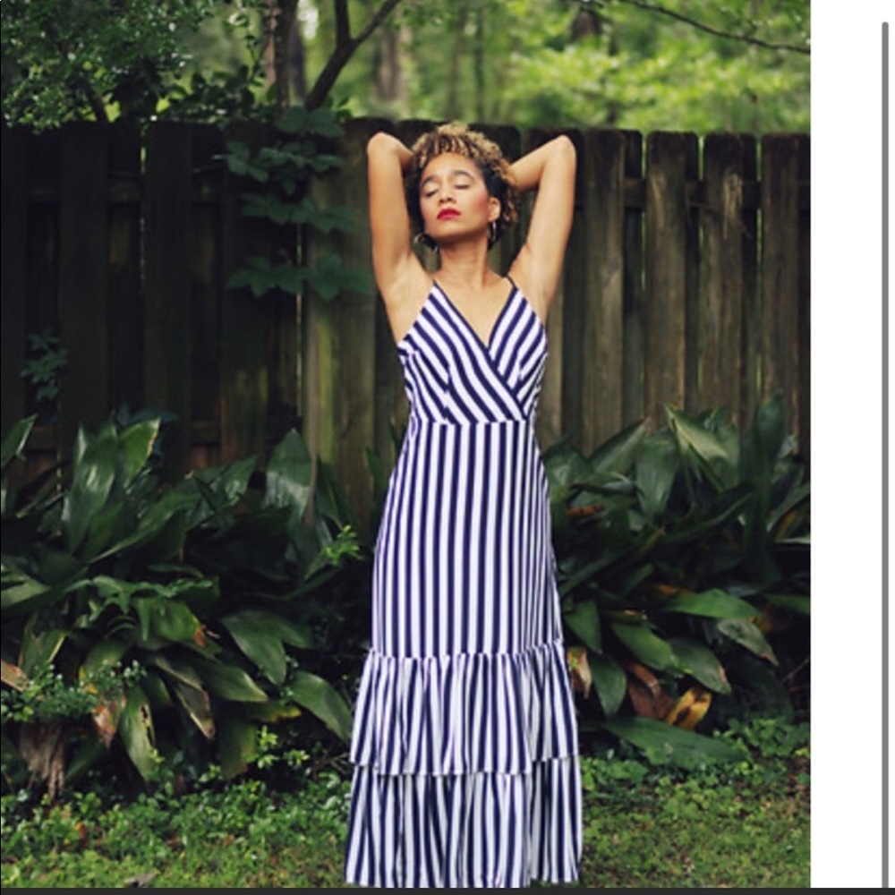 Banana Republic Navy & White Stripped Maxi Dress